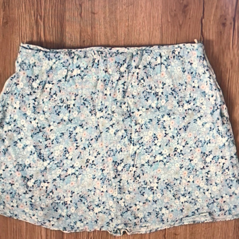 Aritzia Wilfred Mini Skirt Size 12 Blue Floral Multi Lined Back Zip Lightweight